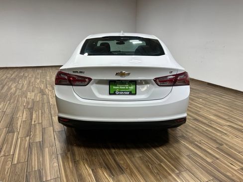 Used 2020 Chevrolet Malibu LT FWD image 23
