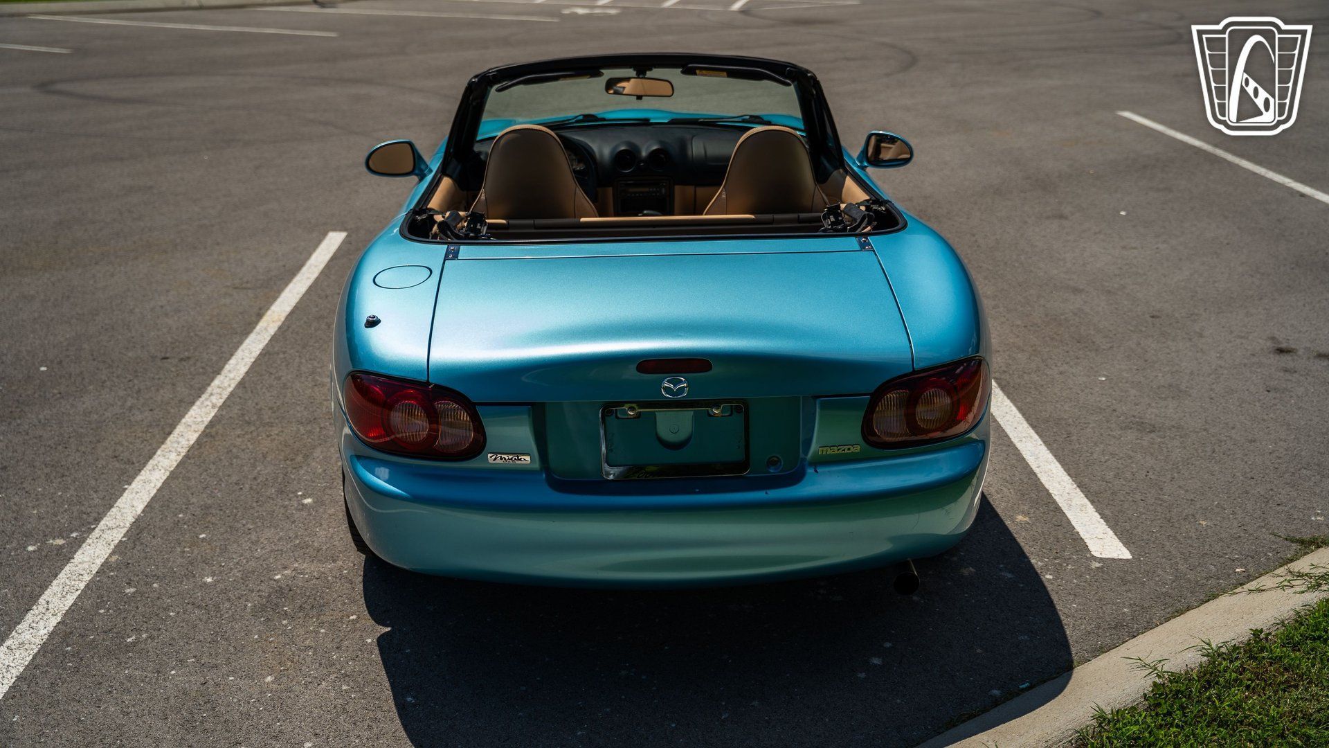 Used 2001 MAZDA MX-5 Miata RWD image 14