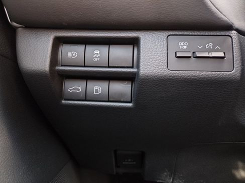 Used 2020 Toyota Avalon TRD image 19