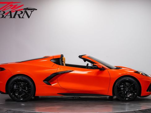 Used 2020 Chevrolet Corvette Stingray Preferred Cpe w/ 2LT Preferred Equipment Group RWD image 6