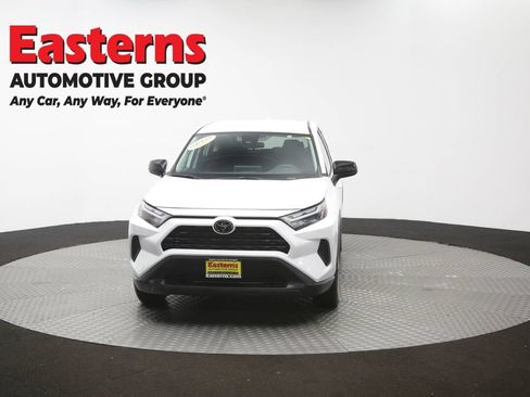 Used 2023 Toyota RAV4 LE AWD/4WD image 52