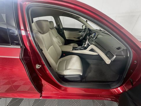 Used 2020 Honda Accord LX image 28