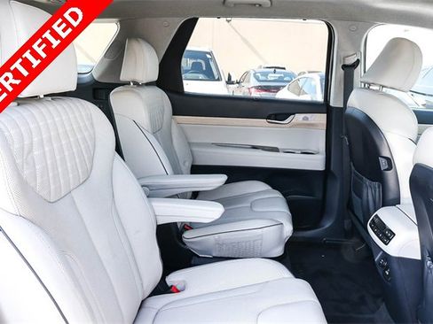 Certified 2023 Hyundai Palisade Limited image 18