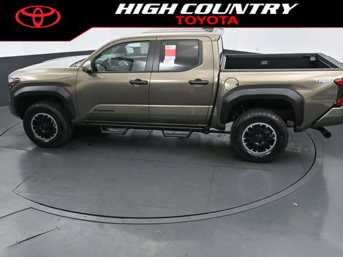 New 2026 Toyota Tacoma TRD Off-Road image 28