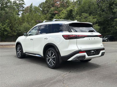 Used 2023 INFINITI QX60 Sensory w/ Cargo Package AWD/4WD image 25