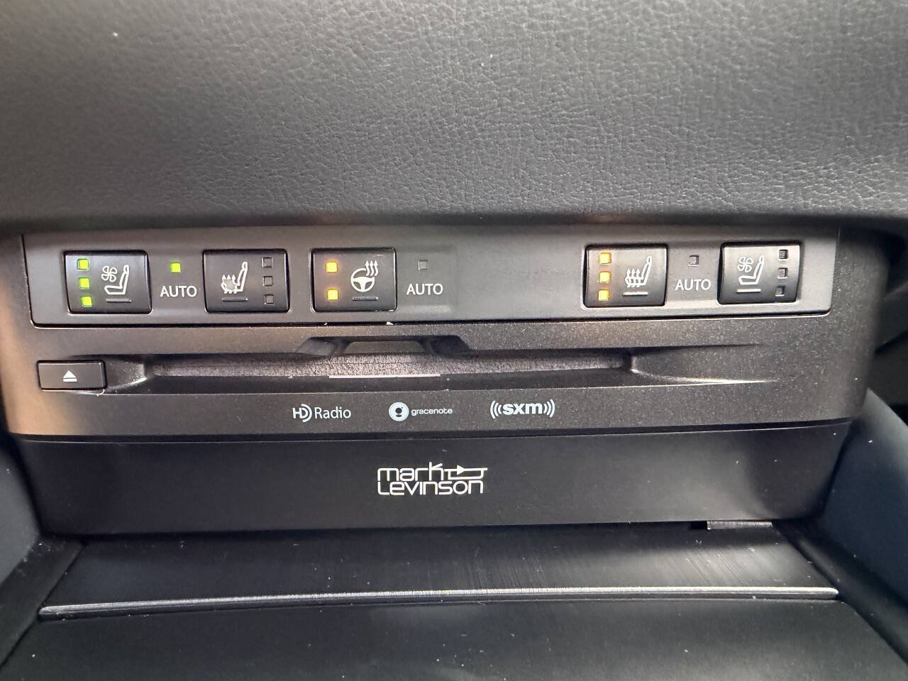 Used 2020 Lexus ES 350 F Sport w/ Accessory Package 2 FWD image 24