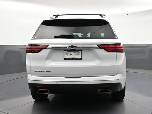 Used 2023 Chevrolet Traverse High Country w/ LPO, Floor Liner Package AWD/4WD image 4