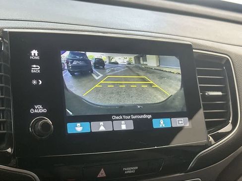 Used 2023 Honda Passport EX-L image 19