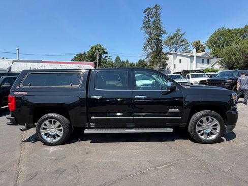 Used 2017 Chevrolet Silverado 1500 High Country AWD/4WD image 7