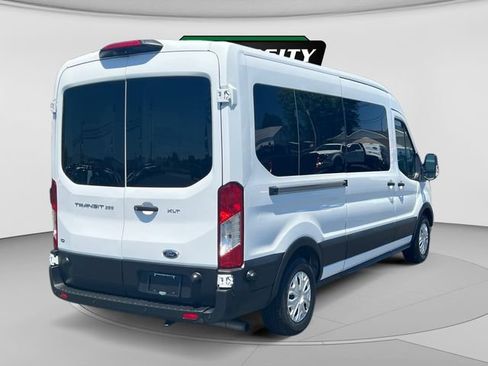 Used 2024 Ford Transit 350 XLT RWD image 3