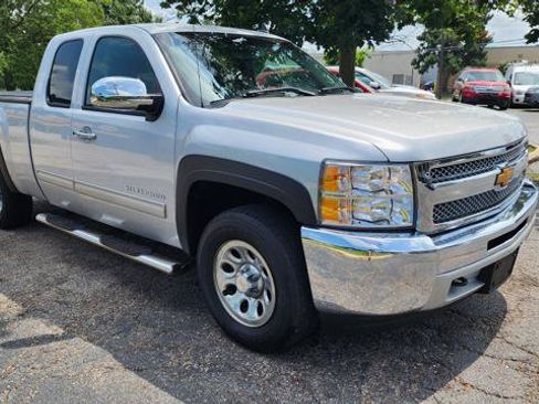 Used 2013 Chevrolet Silverado 1500 LT AWD/4WD image 6
