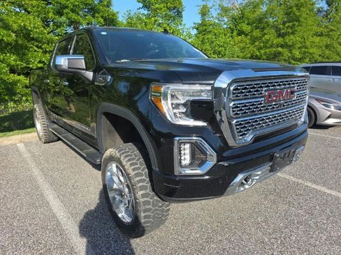 Used 2021 GMC Sierra 1500 Denali w/ Technology Package AWD/4WD image 3