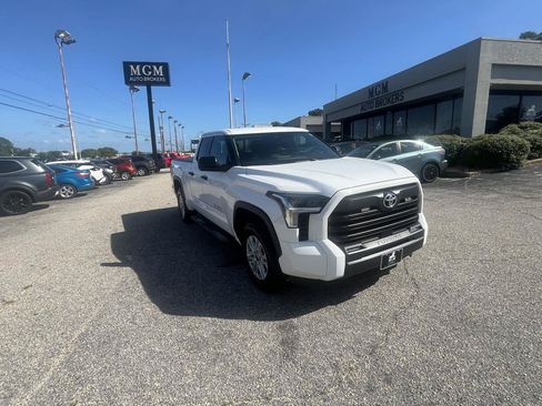 Used 2022 Toyota Tundra SR5 AWD/4WD image 27