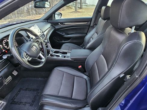 Used 2022 Honda Accord Sport image 9
