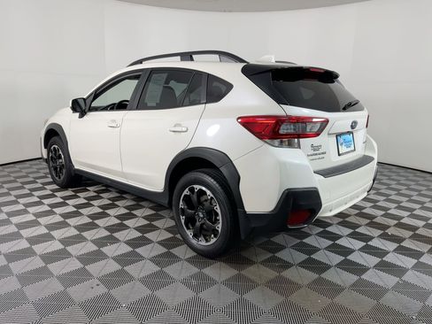 Used 2021 Subaru Crosstrek 2.0i Premium w/ Moonroof Package image 2
