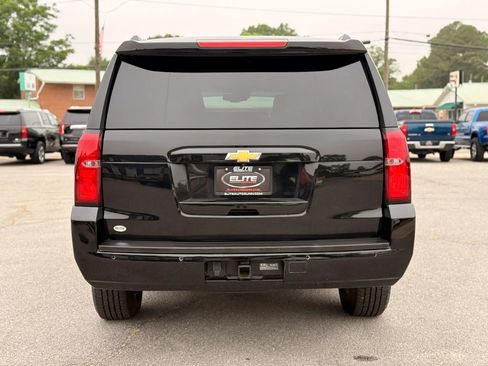Used 2018 Chevrolet Suburban LT RWD image 8