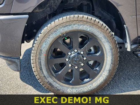 New 2026 RAM 2500 Lone Star AWD/4WD image 9