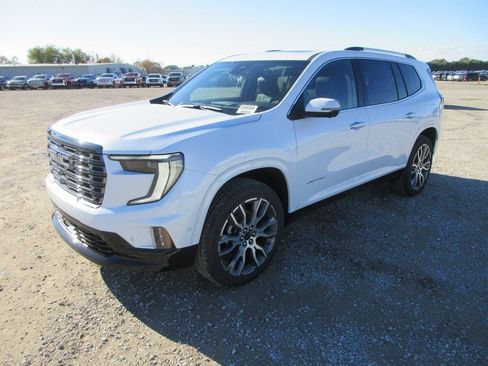 New 2026 GMC Acadia Denali Ultimate FWD image 10