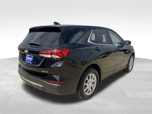 Certified 2023 Chevrolet Equinox LT w/ Driver Convenience Package image 9