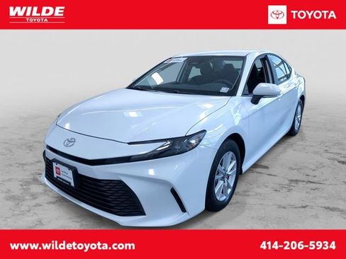 Certified 2026 Toyota Camry LE FWD image 1