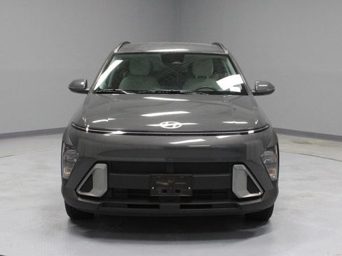 Used 2025 Hyundai Kona SEL FWD image 5