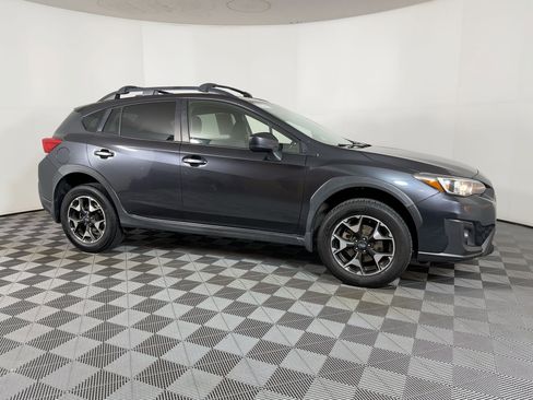 Used 2019 Subaru Crosstrek 2.0i Premium image 6