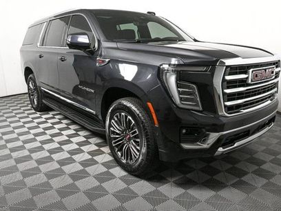 New 2026 GMC Yukon XL Elevation w/ Elevation Premium Package