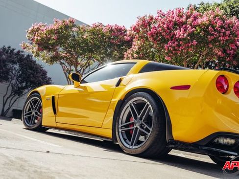 Used 2008 Chevrolet Corvette Z06 w/ Preferred Equipment Group RWD image 29