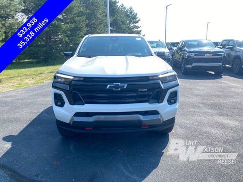 Used 2023 Chevrolet Colorado Z71 w/ Z71 Convenience Package 2 AWD/4WD image 10