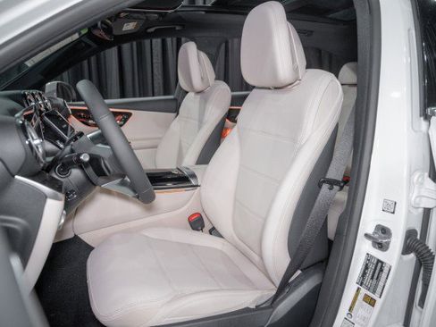 New 2026 Mercedes-Benz GLC 350e 4MATIC image 11
