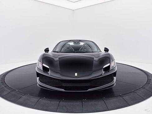 Used 2024 Ferrari 296 GTS RWD image 22