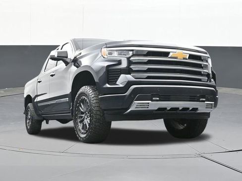 Used 2023 Chevrolet Silverado 1500 High Country w/ LPO, Dark Essentials Package AWD/4WD image 58