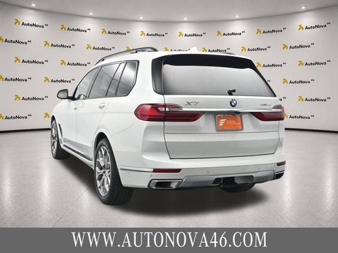 Used 2021 BMW X7 xDrive40i w/ Executive Package AWD/4WD image 5
