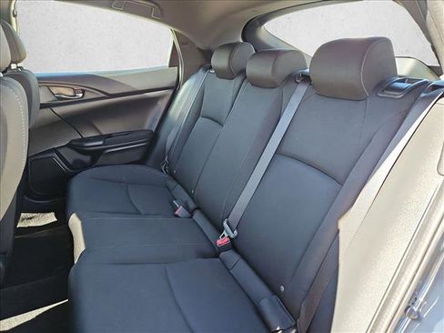 Used 2018 Honda Civic Sport image 17