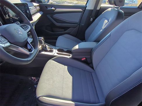 New 2026 Volkswagen Jetta SE image 15