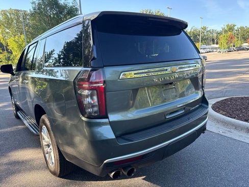 Used 2023 Chevrolet Suburban Premier AWD/4WD image 14