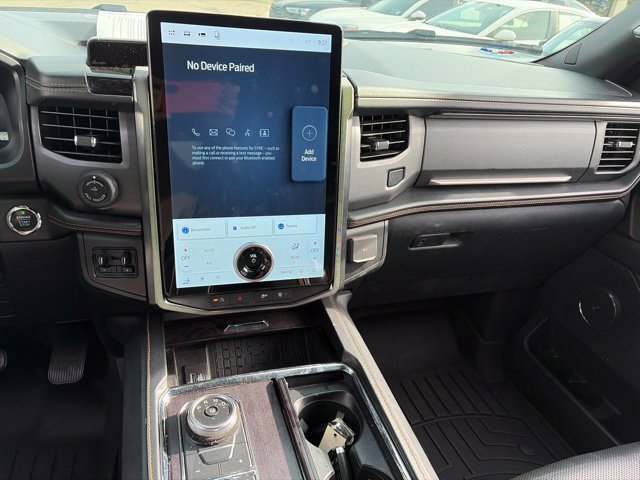 Certified 2022 Ford Expedition Max Platinum AWD/4WD image 16