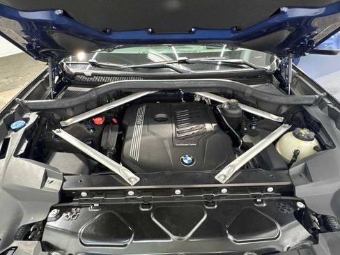 Used 2020 BMW X7 xDrive40i w/ Premium Package image 32