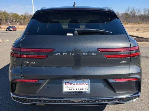 New 2026 Genesis GV70 2.5T Advanced image 5