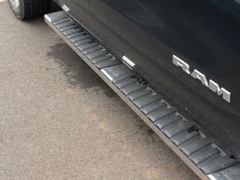 Used 2022 RAM 1500 Big Horn RWD image 5