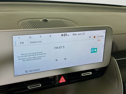 Used 2024 Hyundai Ioniq 5 SEL RWD image 19