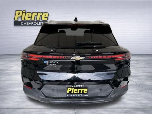 New 2026 Chevrolet Equinox EV LT image 3