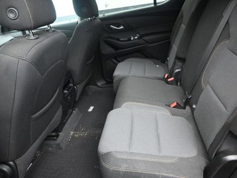 Used 2020 Chevrolet Traverse LS FWD image 14