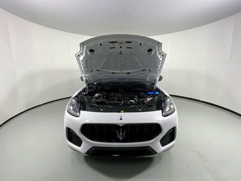 New 2025 Maserati Grecale Modena AWD/4WD image 9