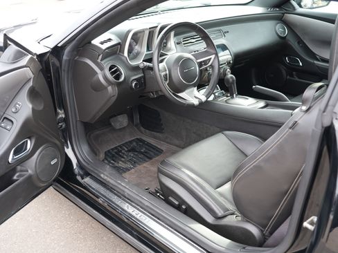 Used 2010 Chevrolet Camaro SS w/ RS Package image 13