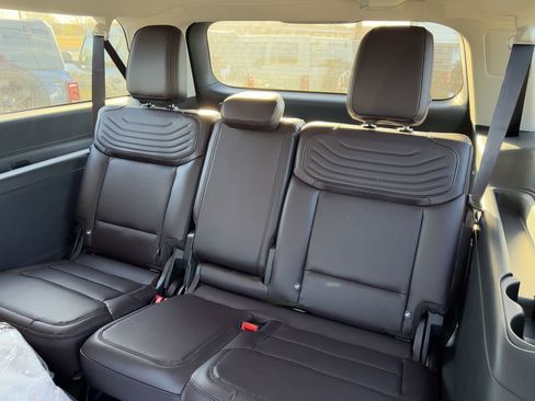 New 2025 Ford Expedition Max Platinum w/ Platinum Ultimate Package image 53