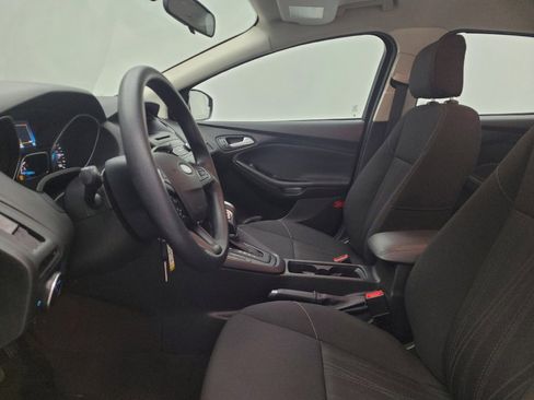 Used 2016 Ford Focus SE image 17