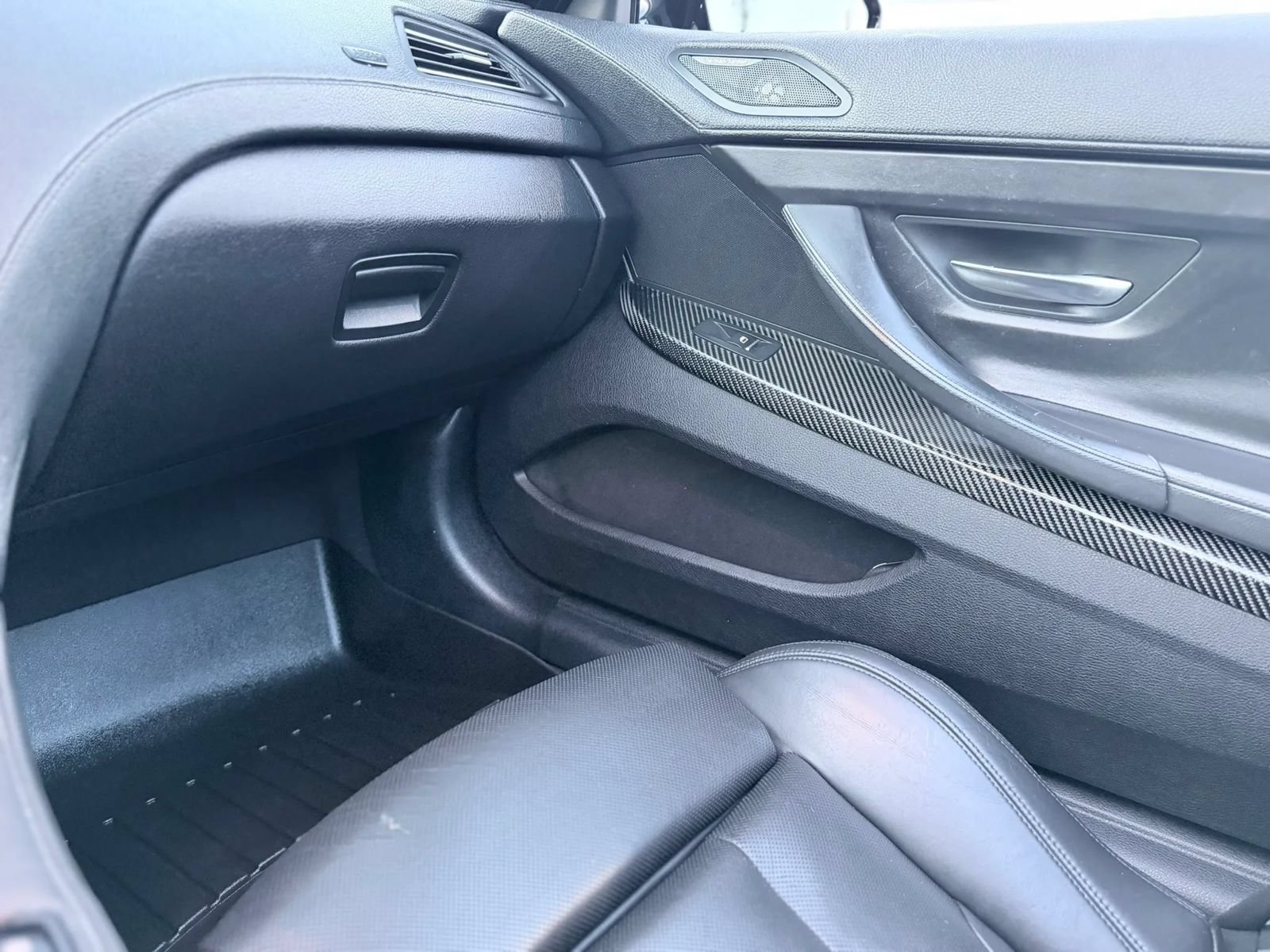 Used 2015 BMW M6 Convertible RWD image 13