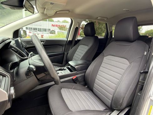 Used 2022 Ford Edge SE AWD/4WD image 10