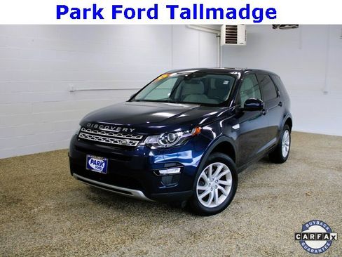 Used 2019 Land Rover Discovery Sport image 10